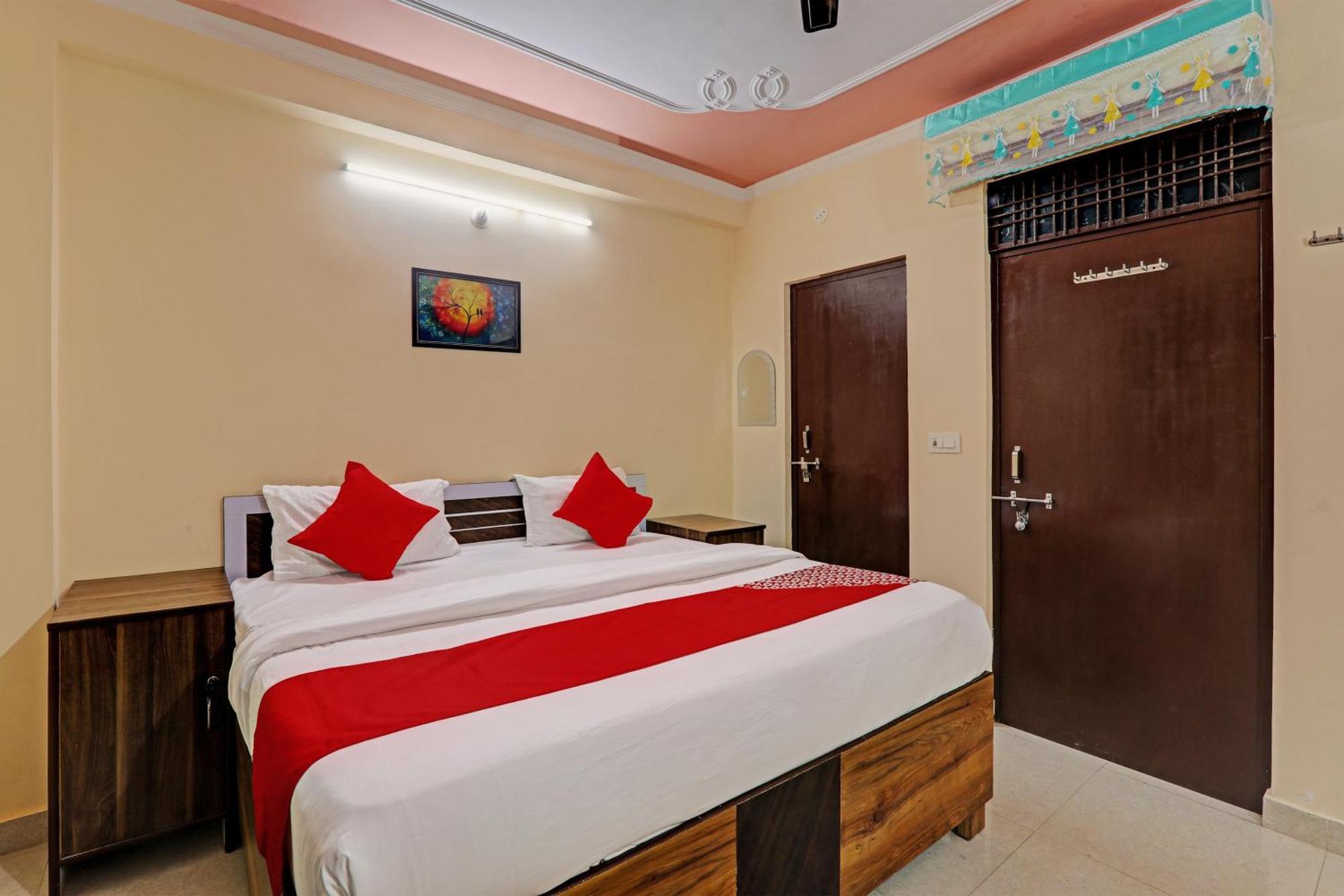 Super Hotel O Fort Inn 勒克瑙 外观 照片