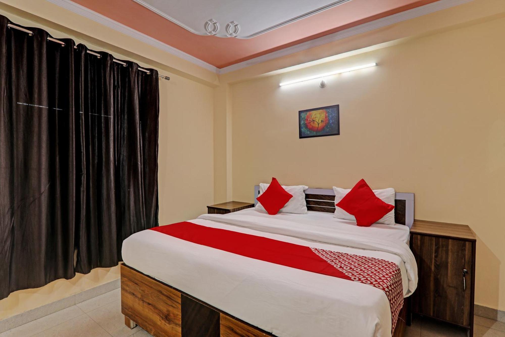 Super Hotel O Fort Inn 勒克瑙 外观 照片
