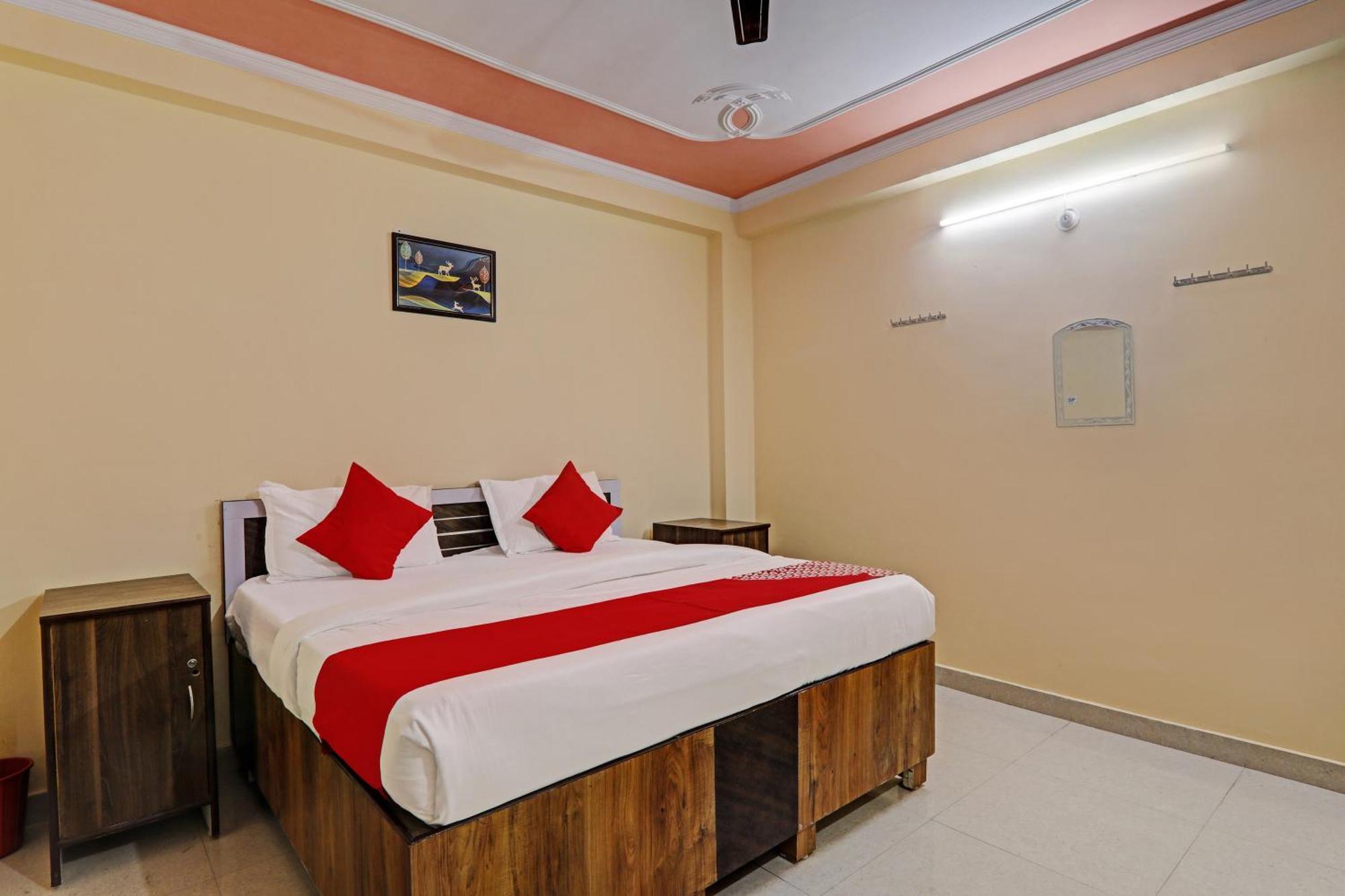 Super Hotel O Fort Inn 勒克瑙 外观 照片