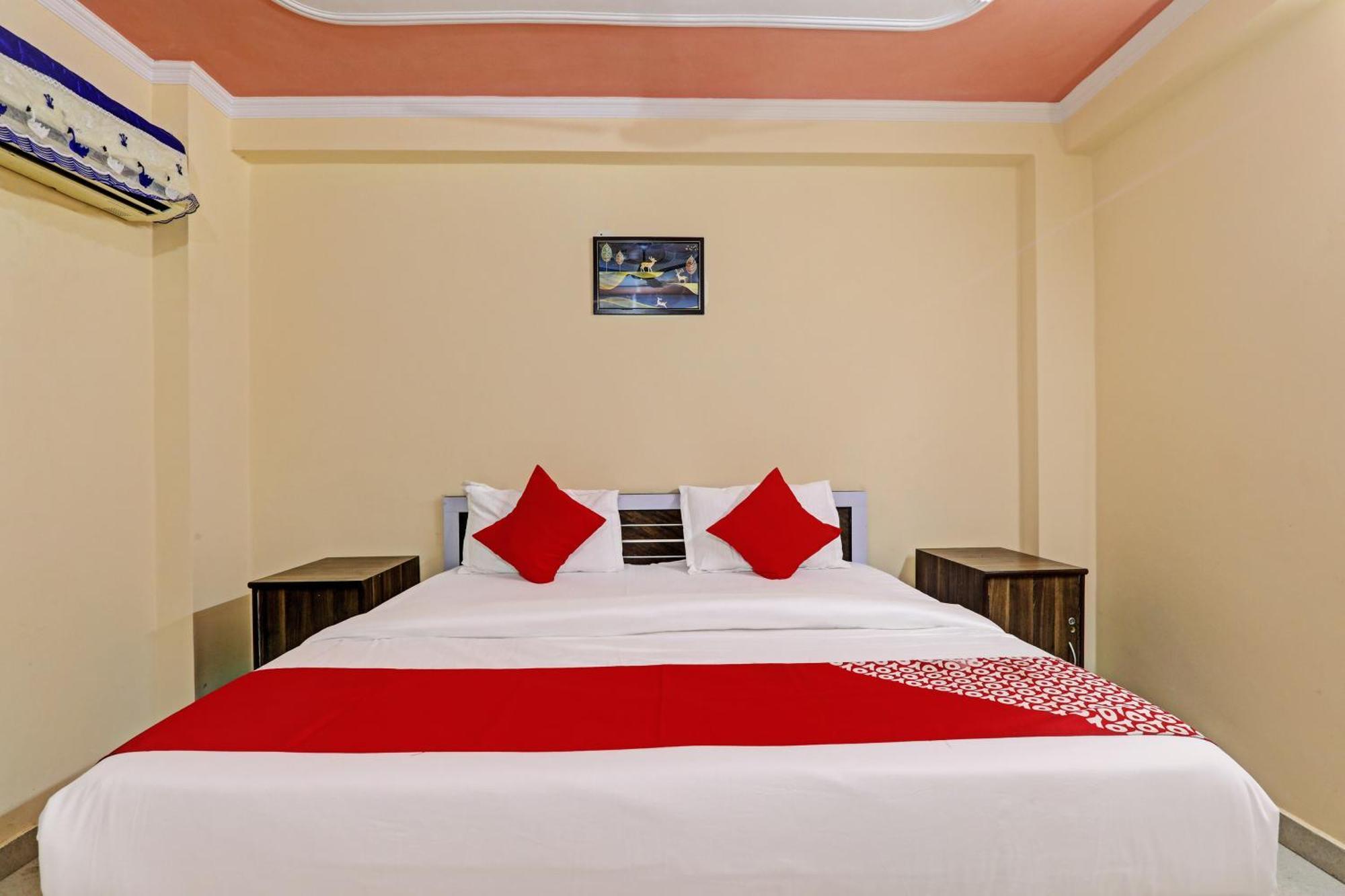Super Hotel O Fort Inn 勒克瑙 外观 照片